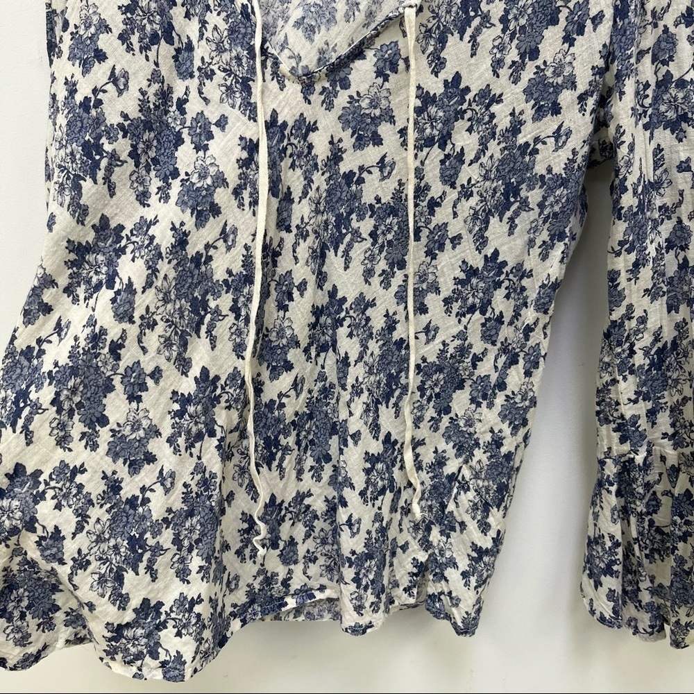Younique Floral Blouse - Picture 3 of 6